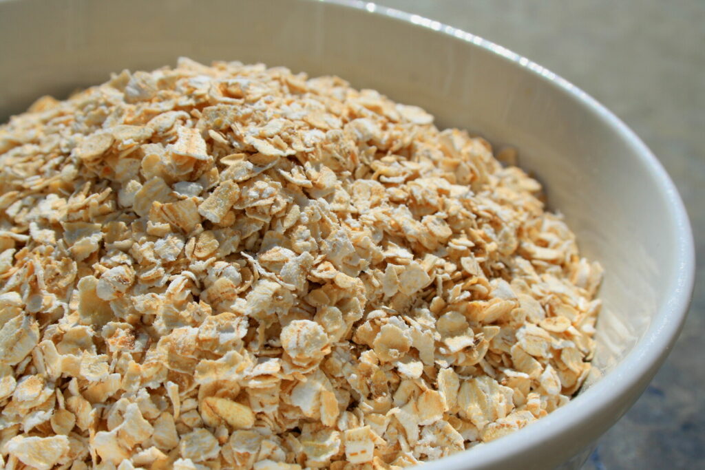 closeup image of a shallow bowl full of oats